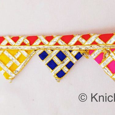 Red Fringe Bunting Trim in Red, Green, Yellow